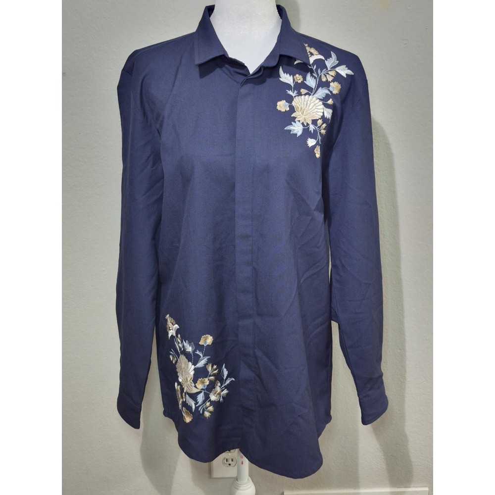 Women's‎ Embroidered Floral Button Up Shirt Small Preppy Blue Capsule Wardrobe
